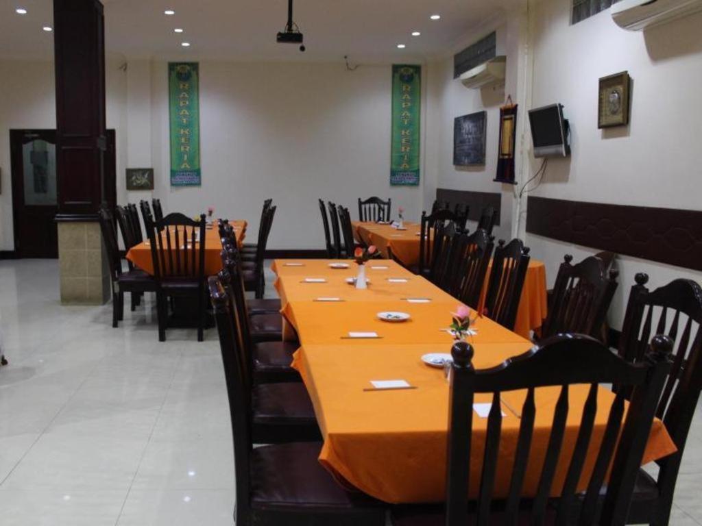 Hotel Dynasty Tarakan Exterior photo