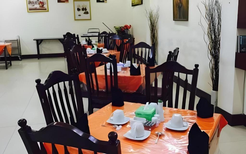 Hotel Dynasty Tarakan Exterior photo